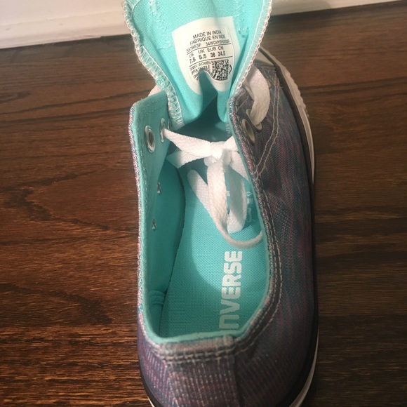 Converse Chuck Taylor Lo-Top - Picture 4 of 4